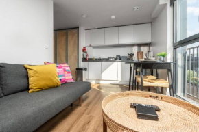Pass the Keys 38 Lydia · Chavasse Apartments 1 Bed Julliet Balcony